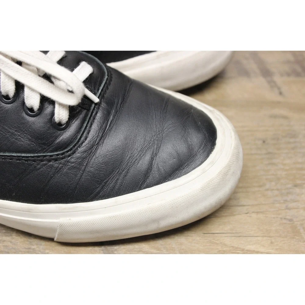 SeaVees Legend Wintertide Women's Black Leather Lace Up Sneakers Size 9.5‎